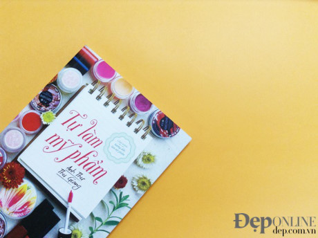 Cuốn sách làm đẹp đầu tiên của Việt Nam được xuất bản tại Thái Lan và Hàn Quốc - Ảnh 1 Cuon sach lam dep dau tien cua Viet Nam duoc xuat ban tai Thai Lan va Han Quoc - Anh 1