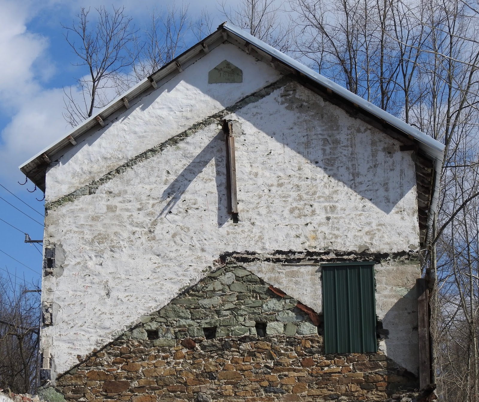 MerrySyracuse Serpentine Houses, Barns, Sheds and Walls in Chester