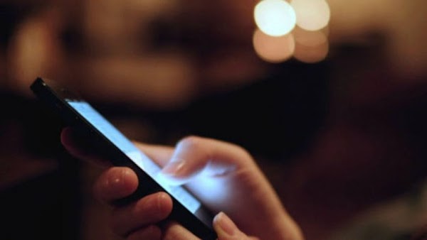 Luz azul del celular ocasiona graves daños a tu salud