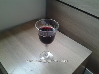 VINHO DE KEFIR DE ÁGUA VINHO DE KEFIR DE ÁGUA