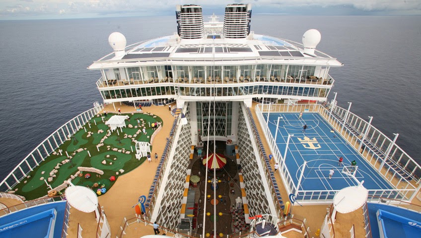 Luxury Life Design: Allure of the Seas - the largest and most expensive