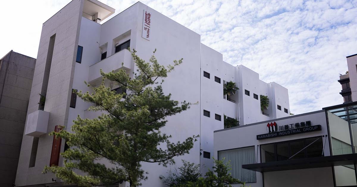 世界中のさまざまな都市を巡る12時間の旅程