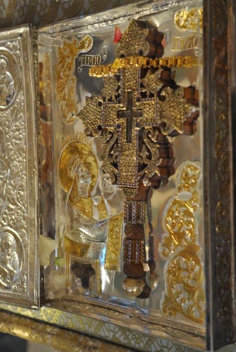 Τίμιο Ξύλο από την Ιερά Μονή Αγίου Αθανασίου Εράτυρας Κοζάνης http://leipsanothiki.blogspot.be/