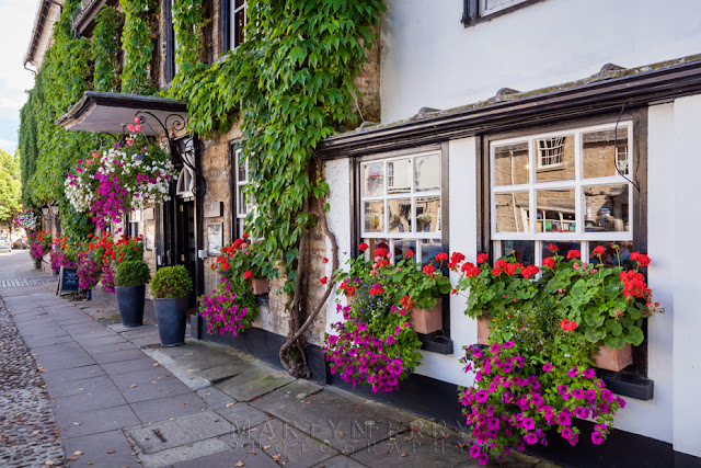 Historic Bear Hotel in Woodstock Oxfordshire by Martyn Ferry Photography