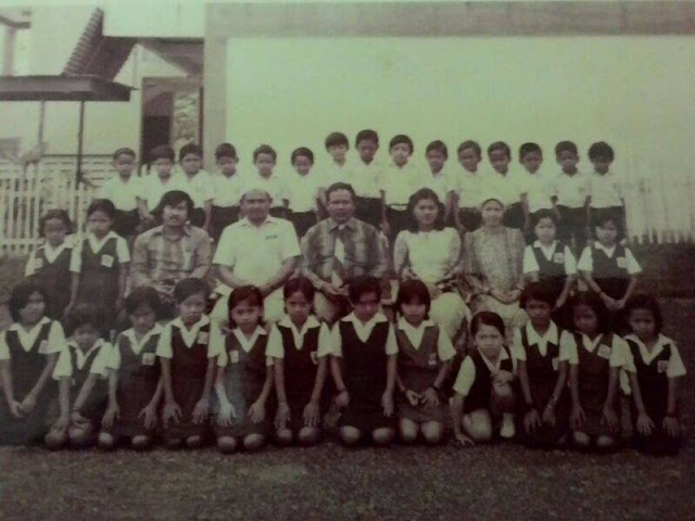AdArNadzMieLyssa: Gambar Lama Sekolah Kebangsaan...