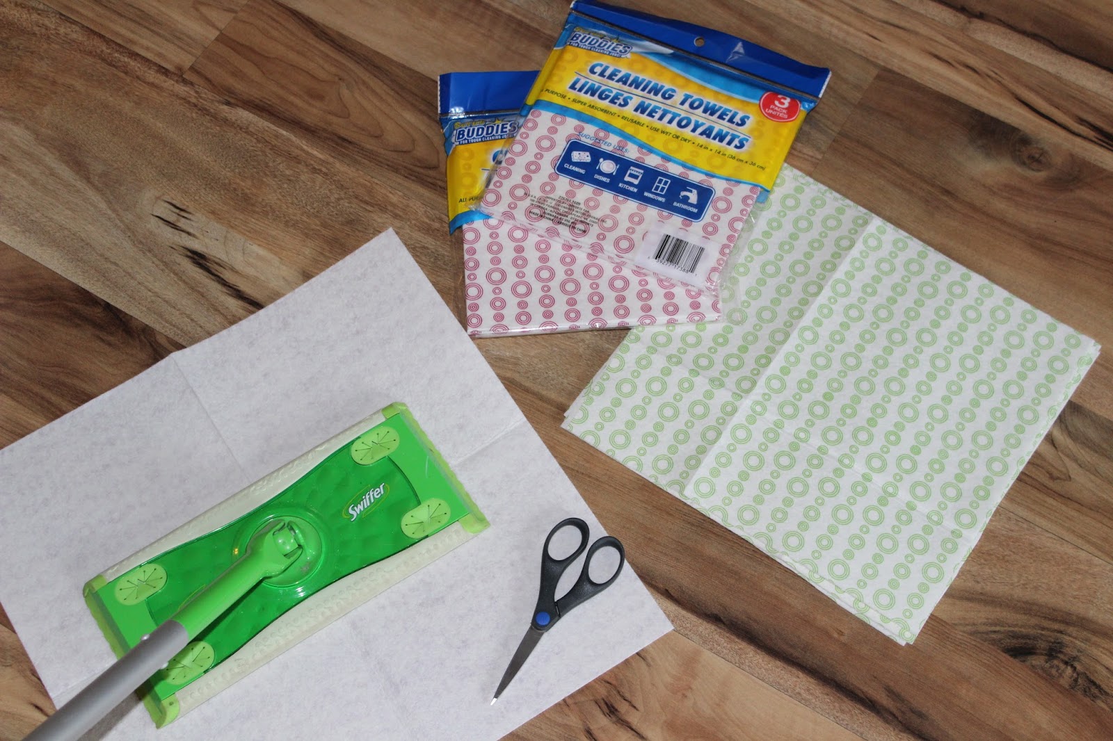Parrott Ponderings DIY Cheap & Reusable Swiffer Pads