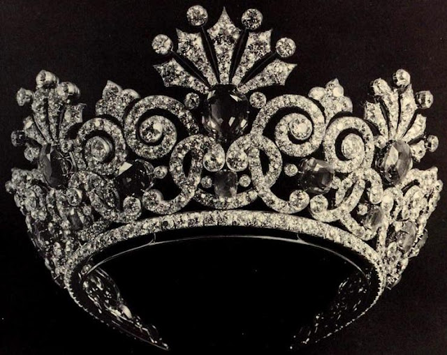 empress alexandra feodorovna russia kochli sapphire tiara