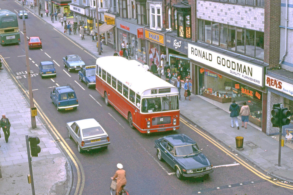 Buses+in+England+from+between+1970s-80s+