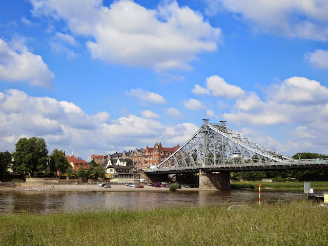 Things to do in Dresden in 2 days: Loschwitz Bridge better known as Blaues Wunder