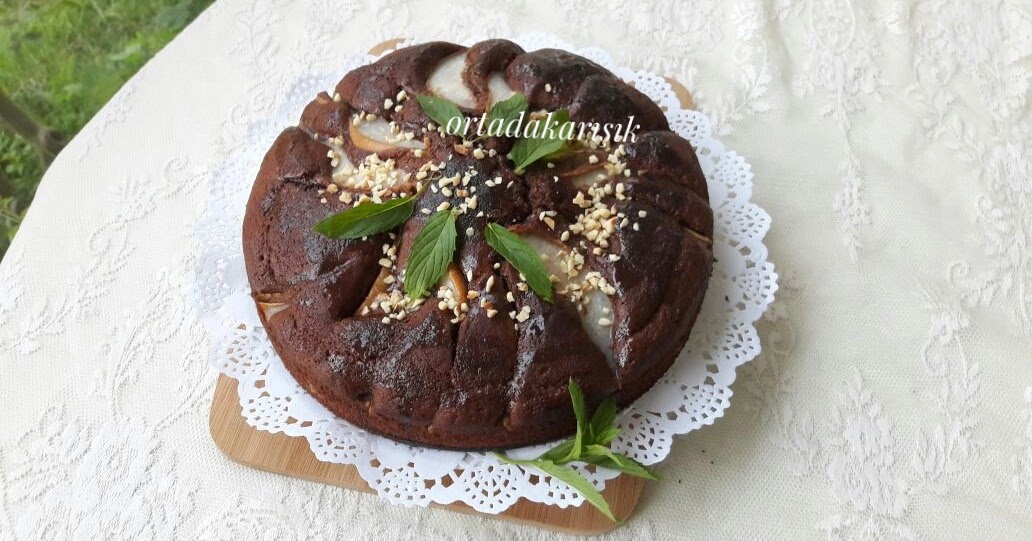 ORTADA KARIŞIK ARMUTLU KAKAOLU KEK NASIL YAPILIR
