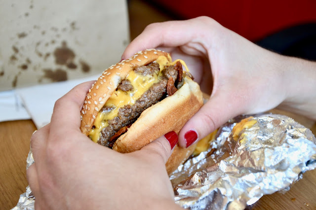 hamburguesa-five-guys-madrid