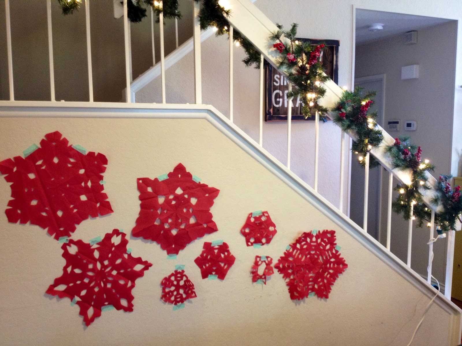 Lu Bird Baby: Tissue Paper Snowflakes