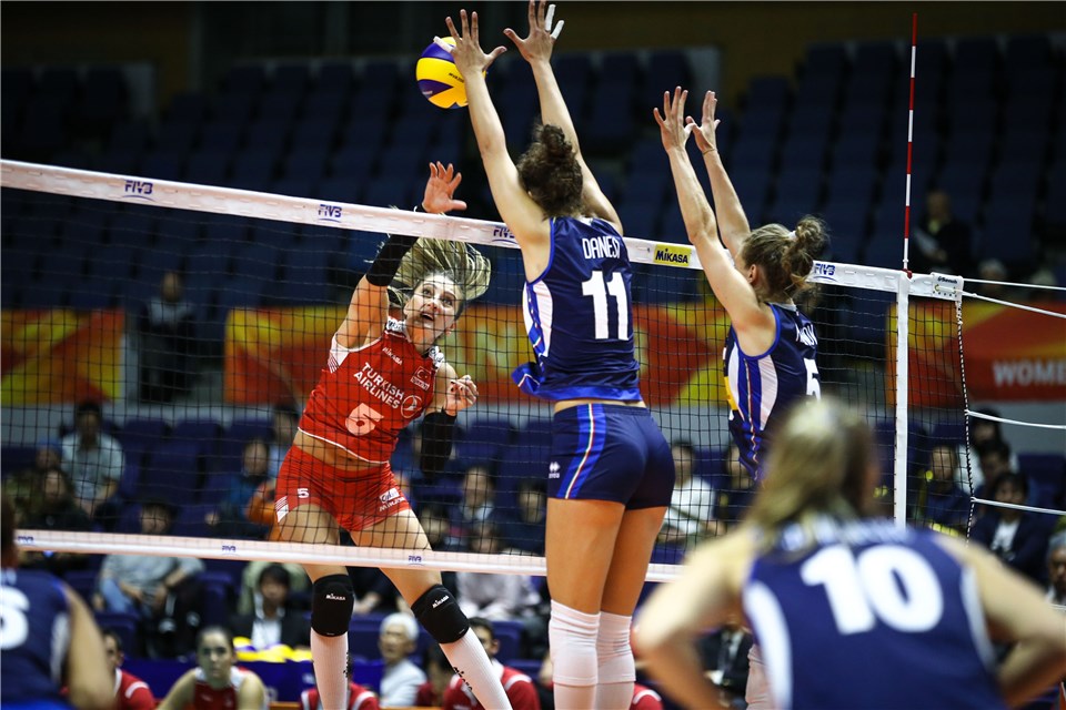 Женский волейбол италия