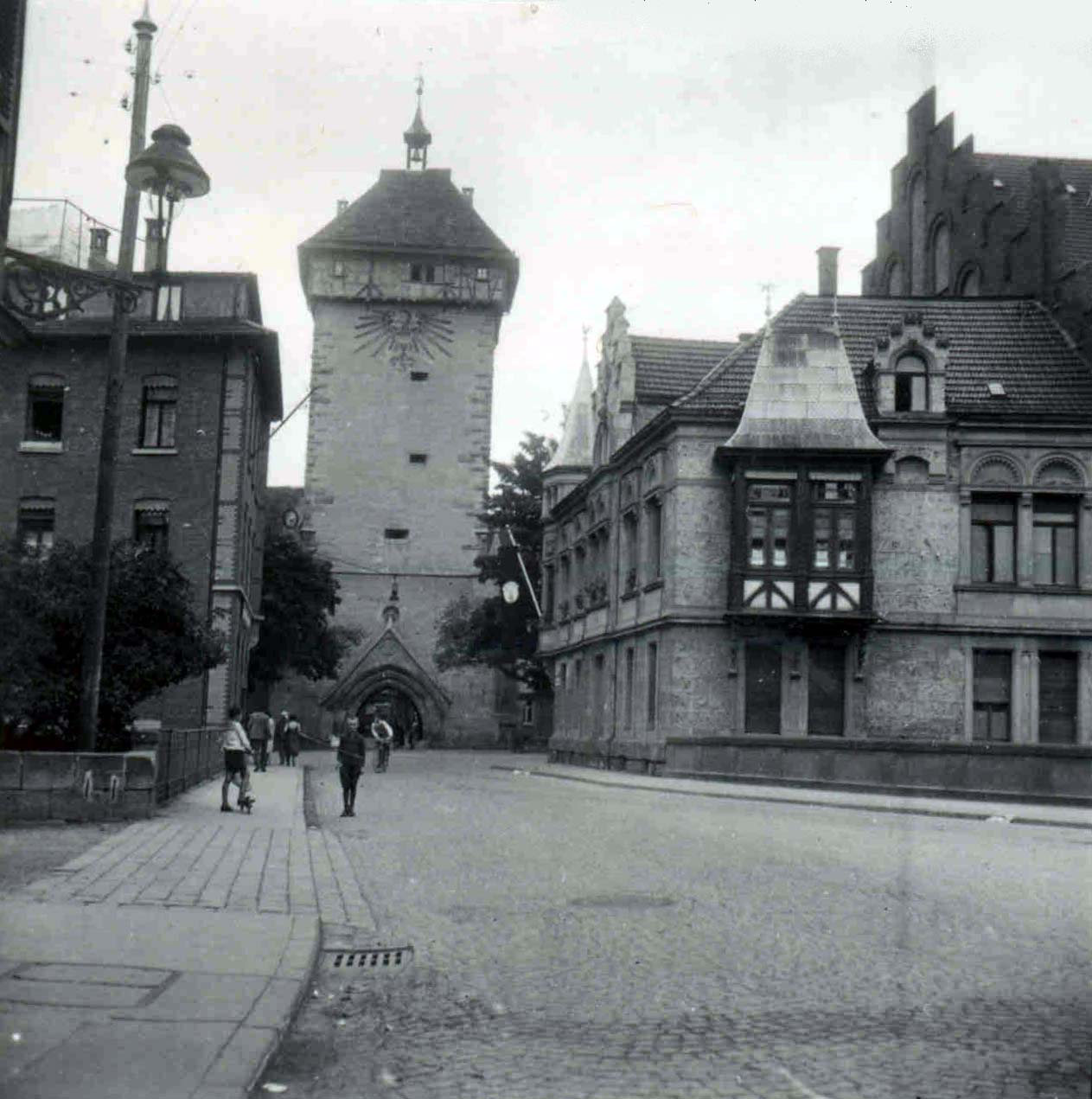 BILDERTANZ Vor dem Tübinger Tor in den 20er Jahren?