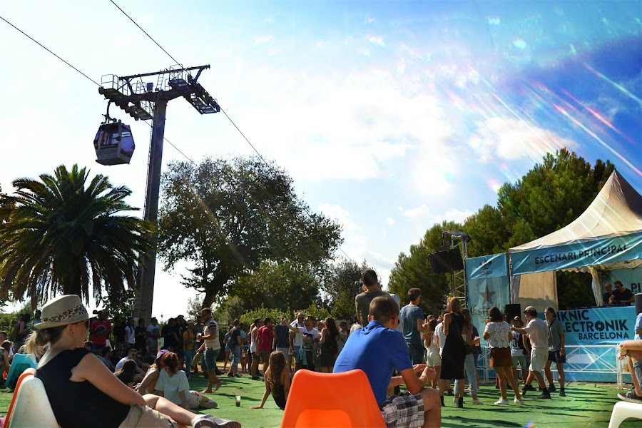 "Piknic Élektronic Barcelona"