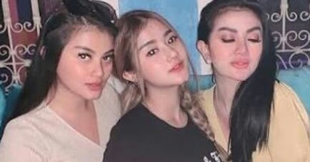 Biodata Gina Youbi - Kakak Ghea Youbi & Gita Youbi | Biografi Profil