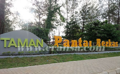 Taman Pantai Berkas