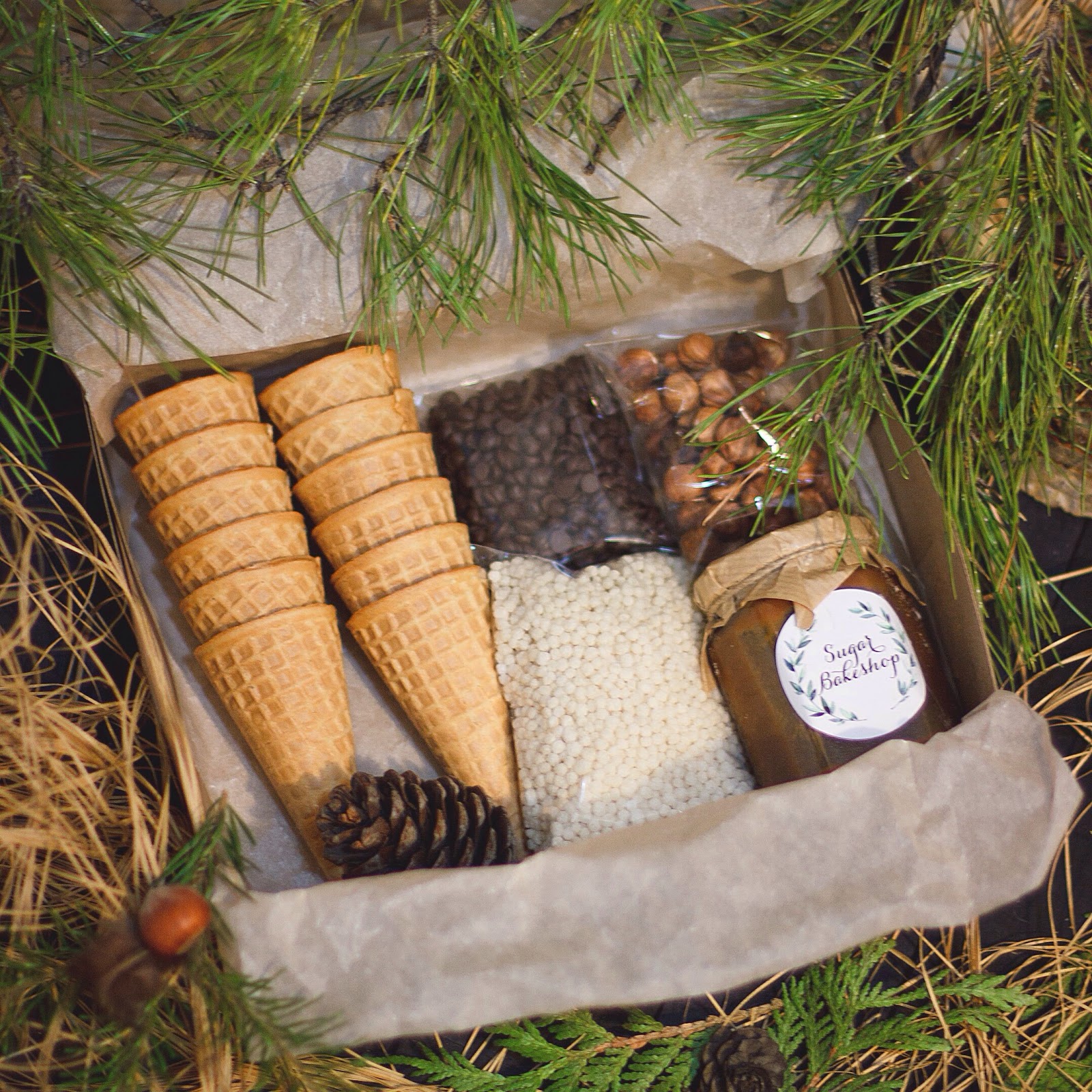 Подарок jpeg. Подарок на новый год. Розыгрыш подарка сюрприза. Подарки там сайт. Коробки для подарков.