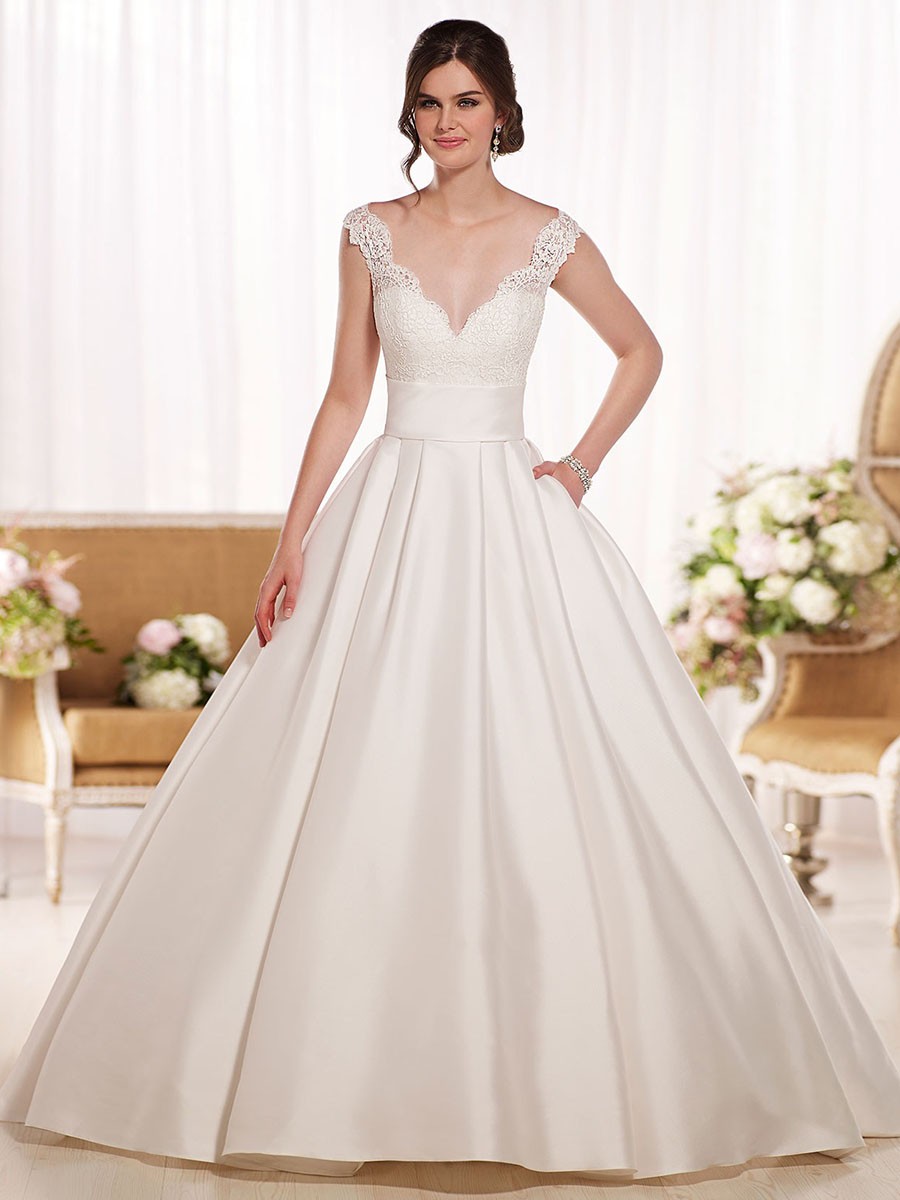  http://www.dressfashion.co.uk/product/affordable-white-v-neck-satin-appliques-lace-ball-gown-wedding-dresses-ukm00022378-14452.html?utm_source=minipost&utm_medium=1173&utm_campaign=blog