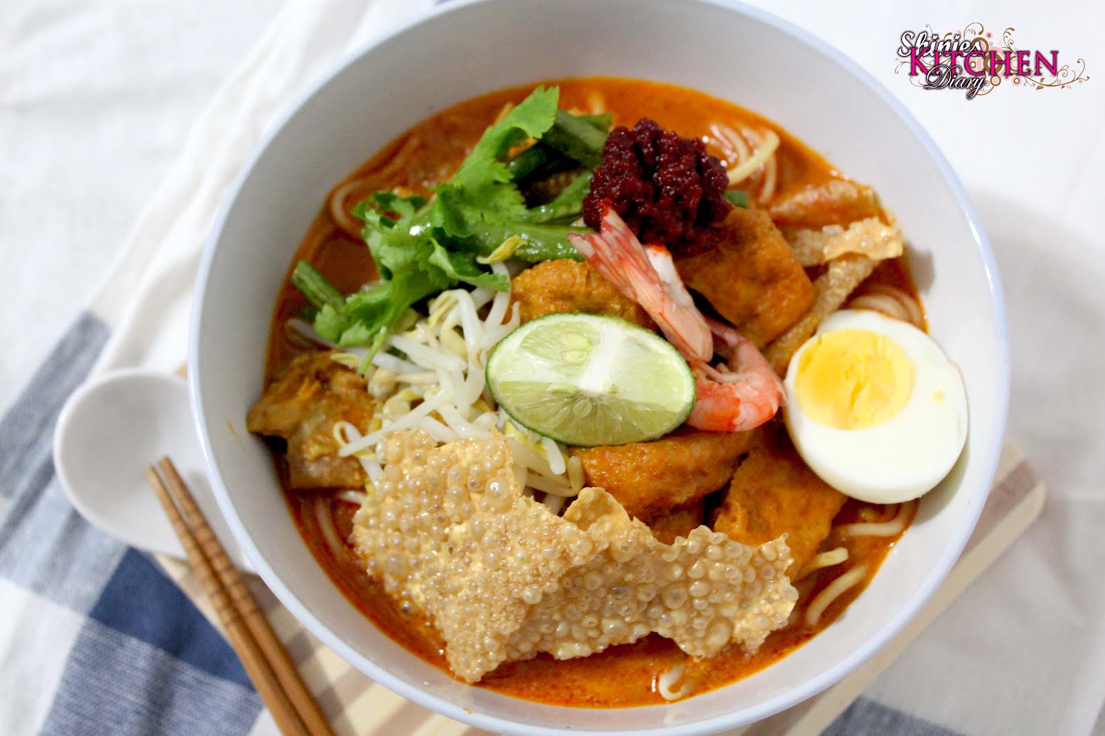 Curry Mee (Spicy Curry Noodles) Shinies Kitchen Diary