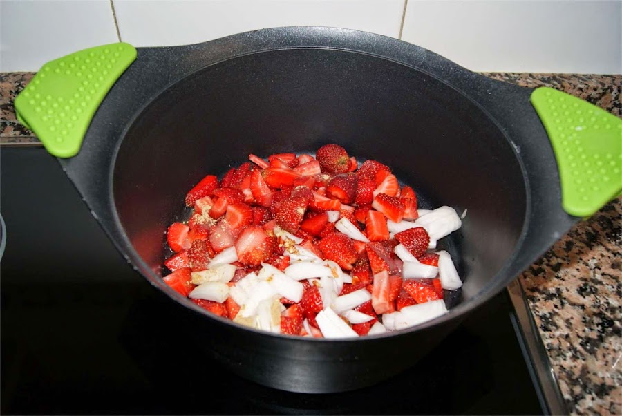 cerdo con chutney de fresas paso 1