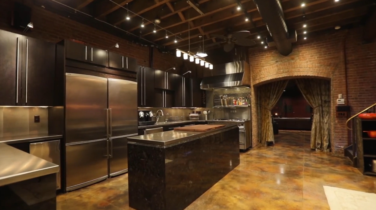 Interior Design Tour vs. Amazing Jersey City Home Loft Redone to the Highest Quality