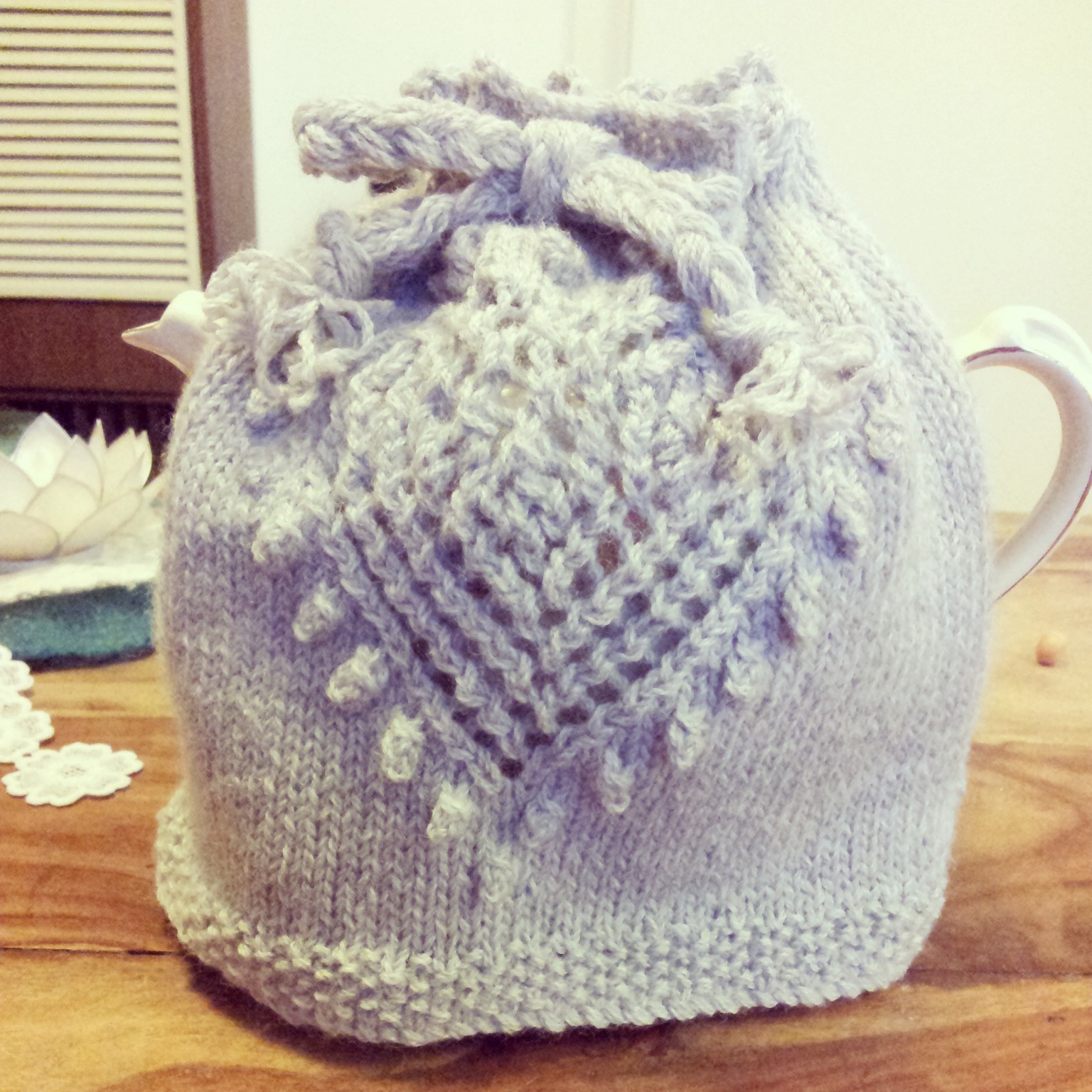 kgirlknits Royal Melbourne Show tea cosy swap