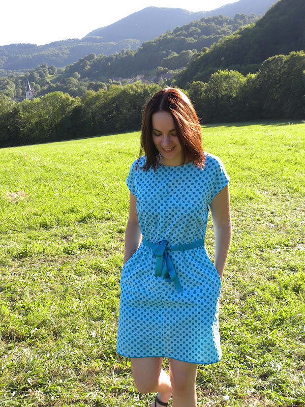 Nanoukou: Robe Cerise