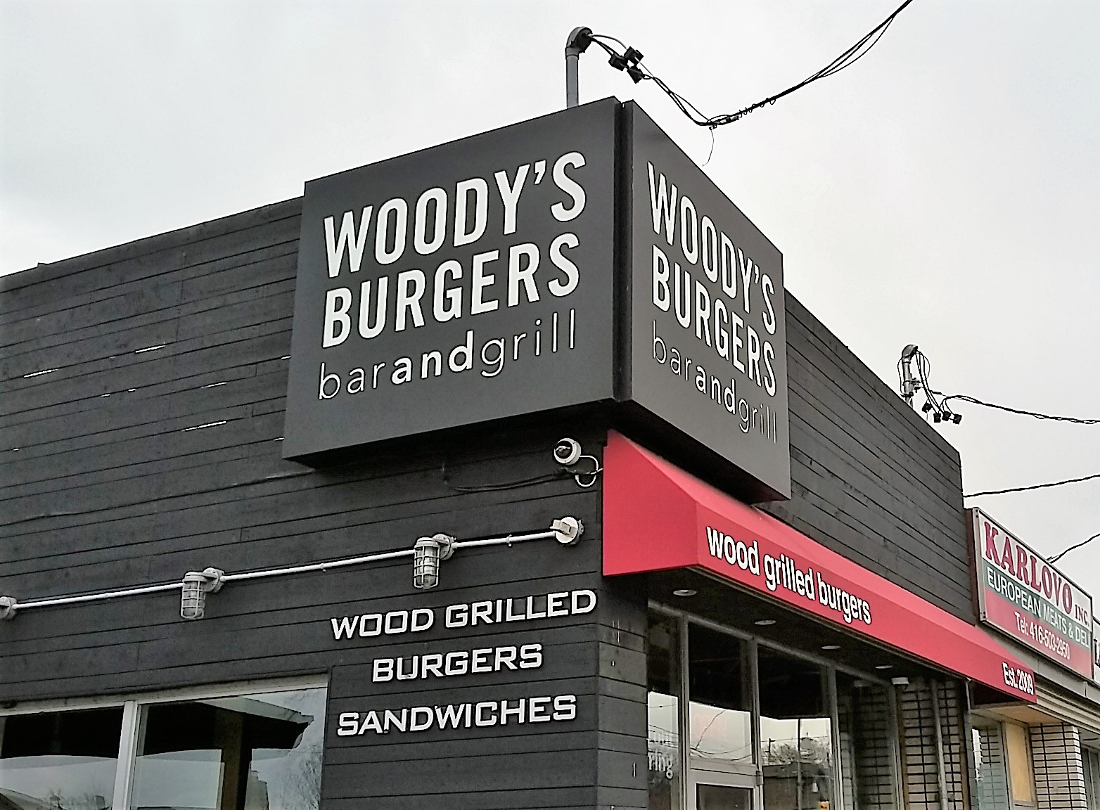 WOODYS SIGNATURE SERIES STAINLESS STEEL STUDS 144/PK SSP