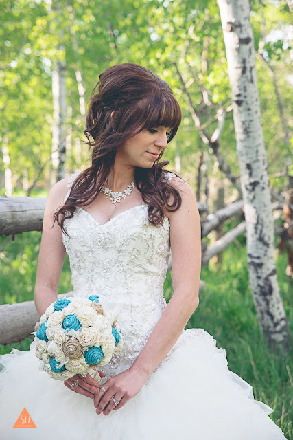 burlap, lace and sola flower bridal bouquet
