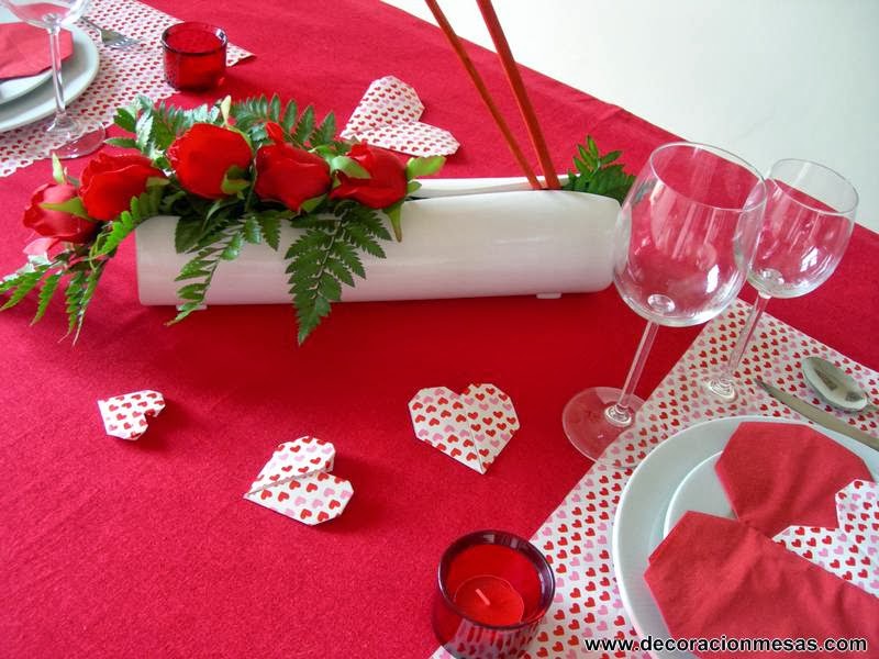 decoracion mesa San Valentin centro mesa