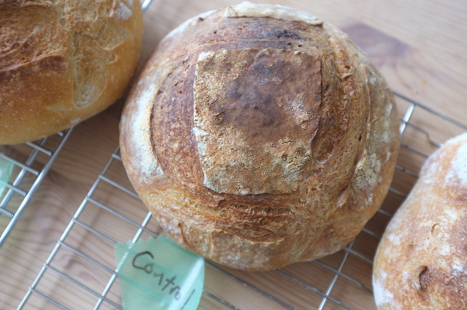 A little shop in Tokyo Japanese bread flour tests koumugi