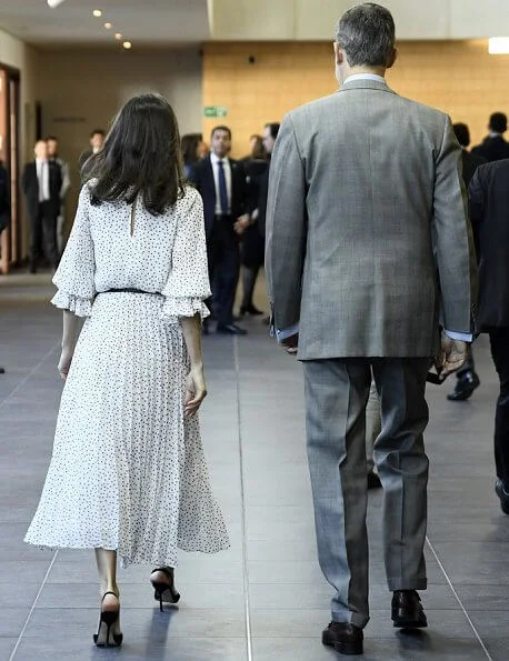 Queen Letizia wore Emporio Armani Crepon long dress with polka dot jacquard motif. Doñana Natural Park in Almonte