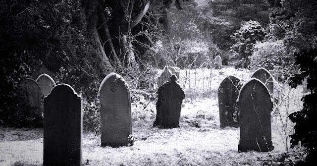  اصوات المقبرة قصة حقيقية تحبس الانفاس من الرعب والاثارة