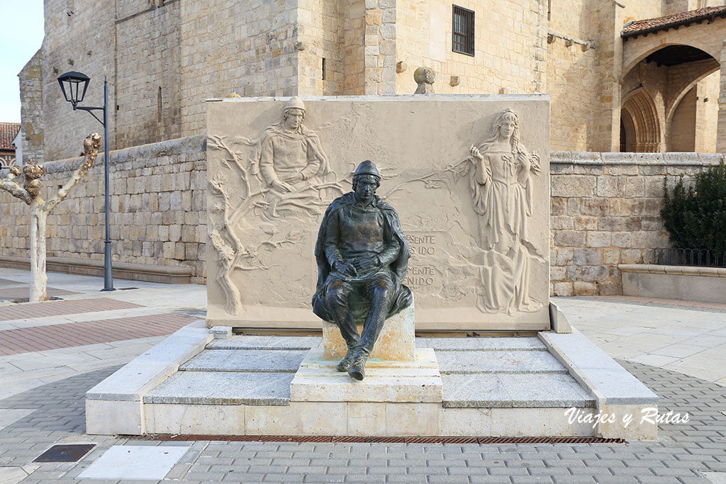 Monumento a Jorge Manrique de Paredes de Nava