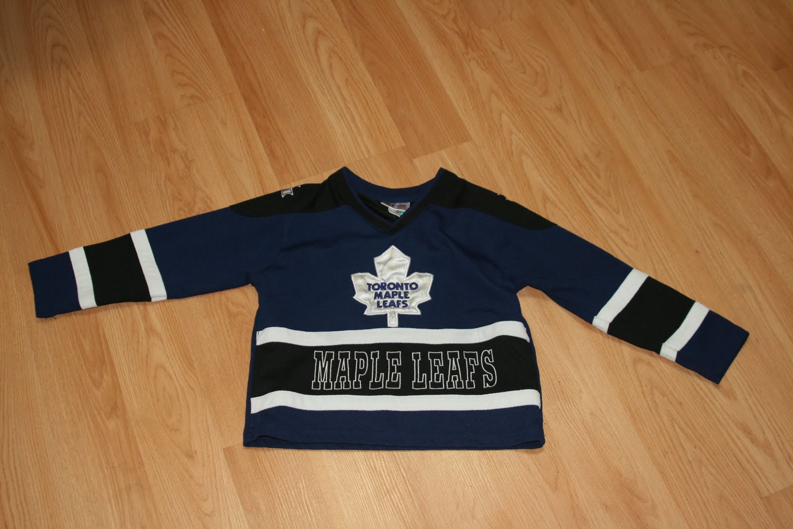 Aliexpress toronto maple leafs jersey Clearance
