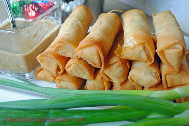 Easy Holiday Appetizers: Shrimp Spring Rolls with Sesame Dipping Sauce #PakTheParty #shop #cbias