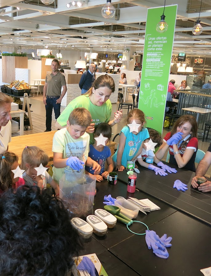 Reciclando con Ikea: Diy lámpara con botella de cristal7