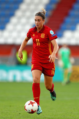 Alexia Putellas membela tim sepak bola wanita Spanyol