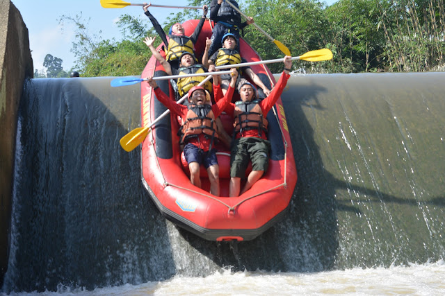 Rafting di Bogor