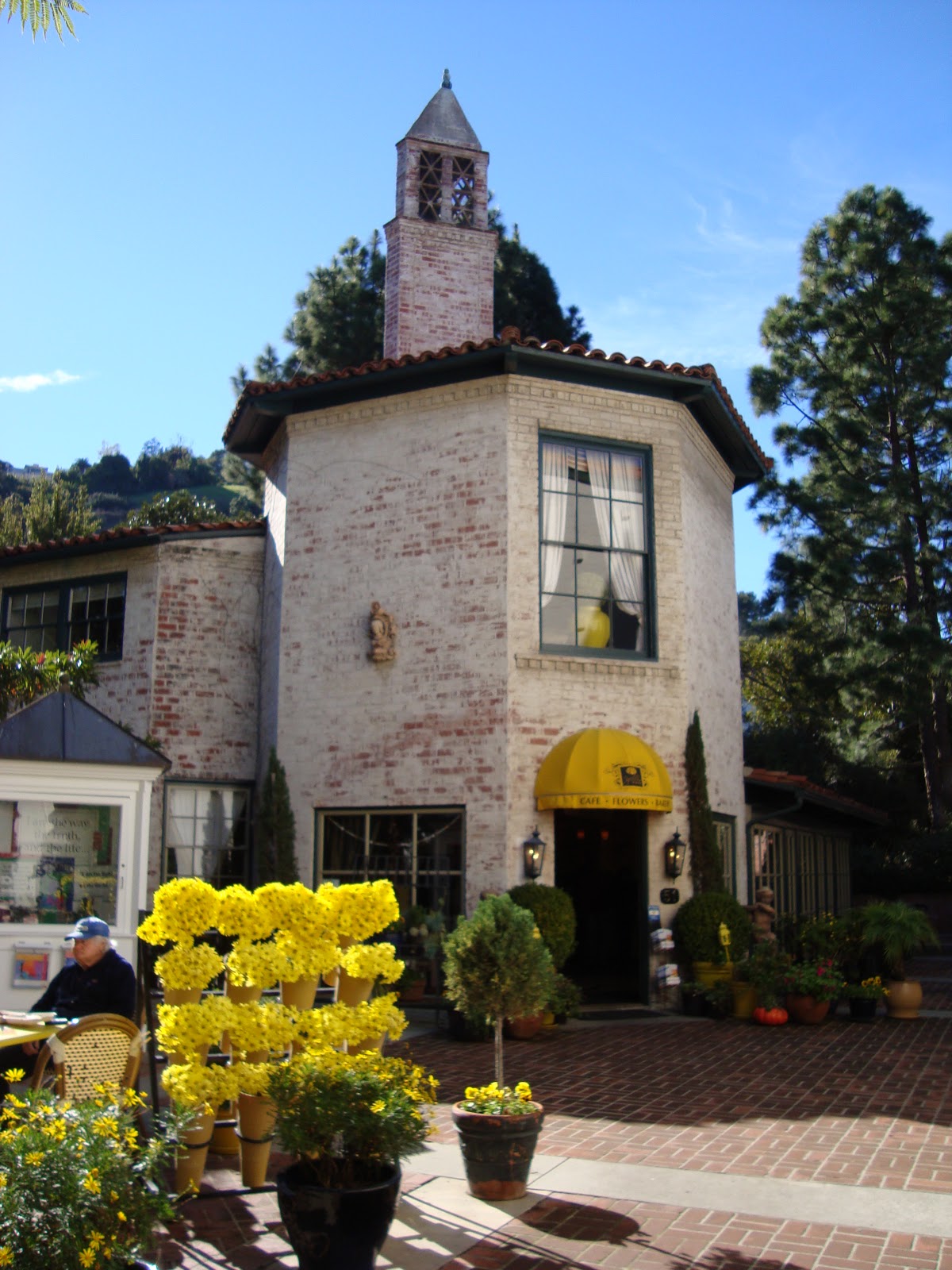 The Merry Wife of Windemere A Saturday Morning in the South Bay