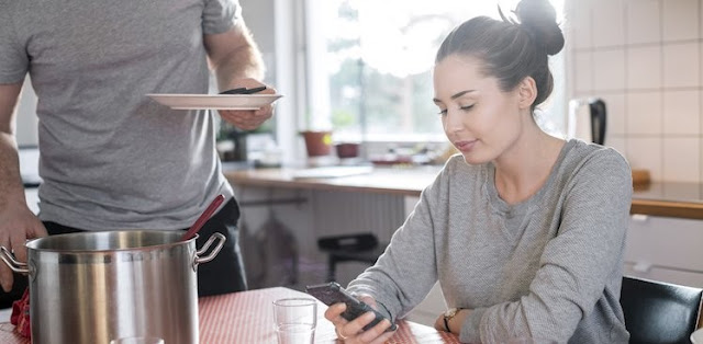 How to Share the Work Load With Your Partner