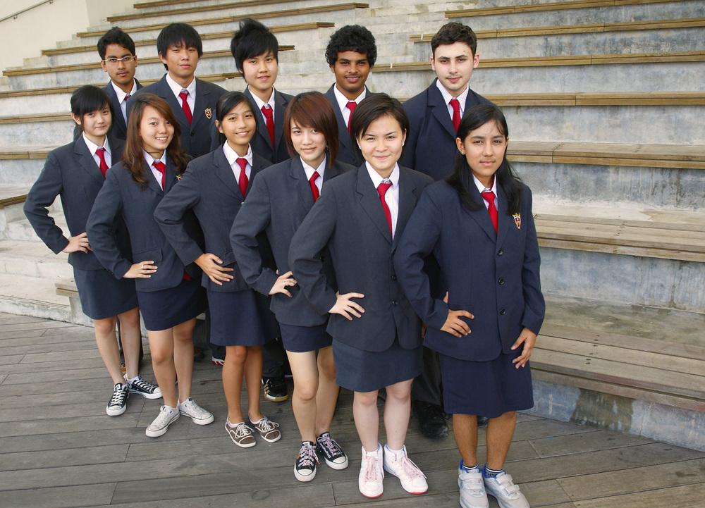 UNIFORM ONLINE A STYLE THAT OFFERS UNIQUENESS