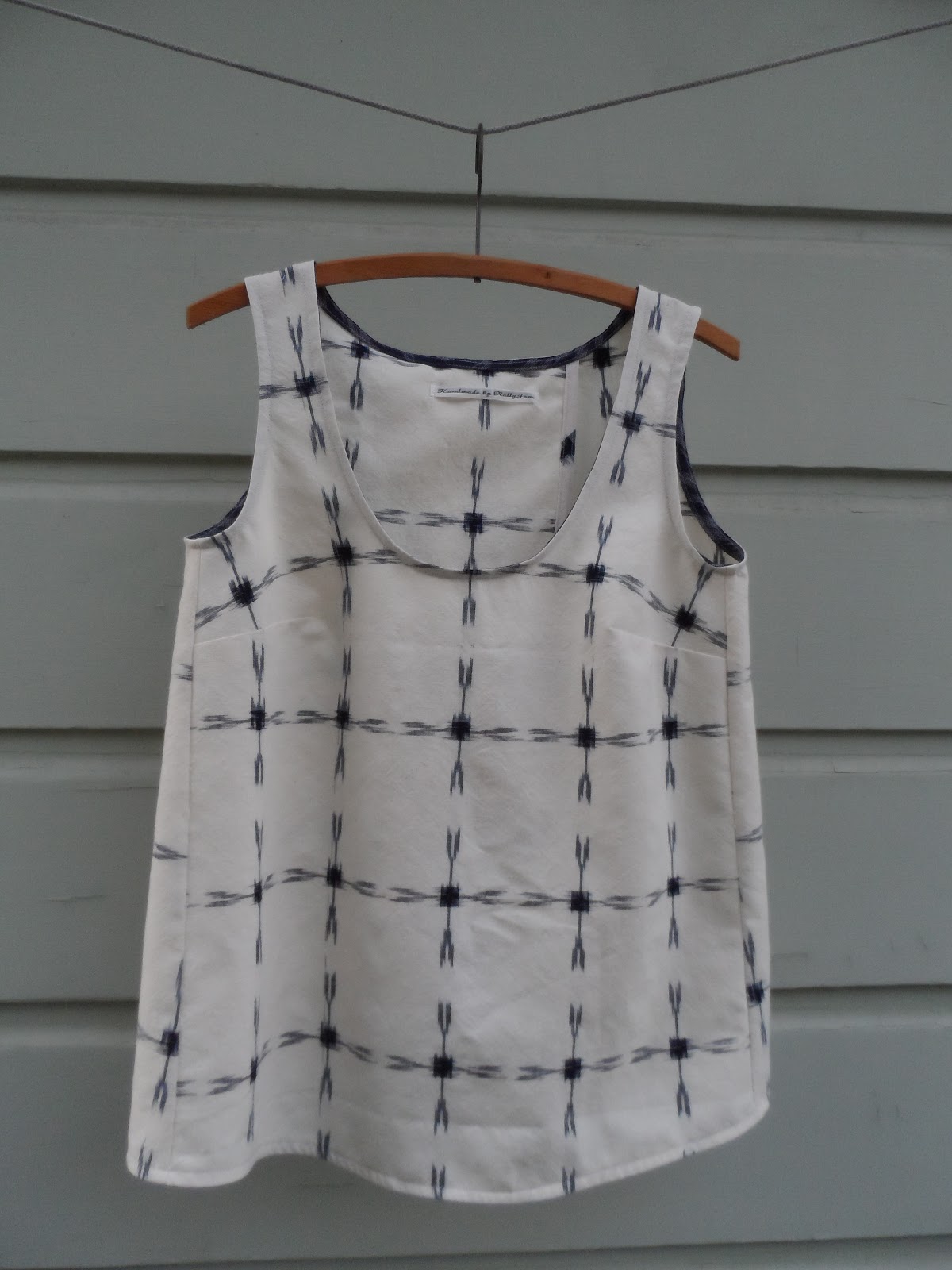 all dressed up and nowhere to go: SPLIT BACK TINY POCKET TANK : THE ...