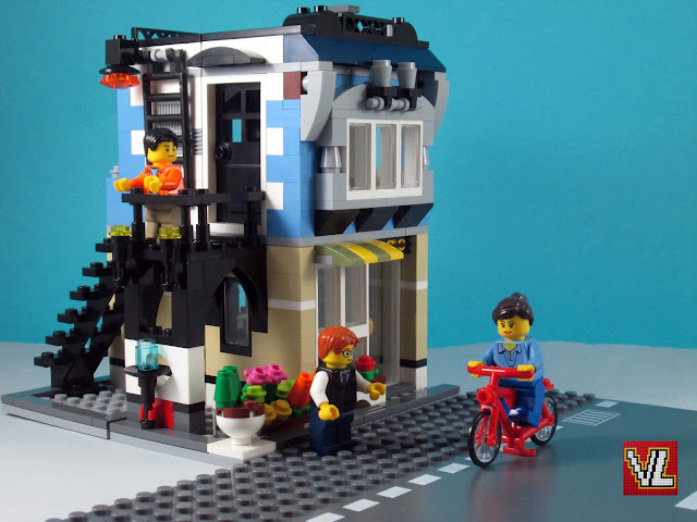 Set LEGO Creator 3in1 31026 Bike Shop & Café (modelo 3)