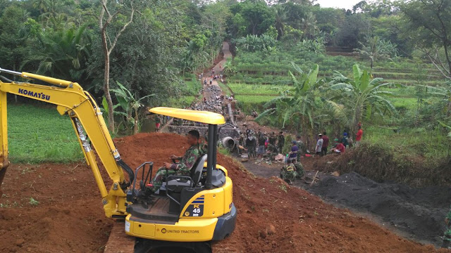 Yatuni Relakan Tanah Sawahnya Untuk Program TMMD Kodim 0719 Jepara 1 3.