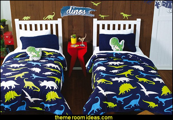 dinosaur theme bedrooms - dinosaur decor - decorating bedrooms dinosaur theme - dinosaur room decor - dinosaur wall murals - dinosaur wall decals - life size dinosaur props - dinosaur duvet 
