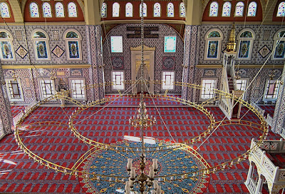 pintu-masuk-masjid-nizamiye-darussalam-oku-selatan