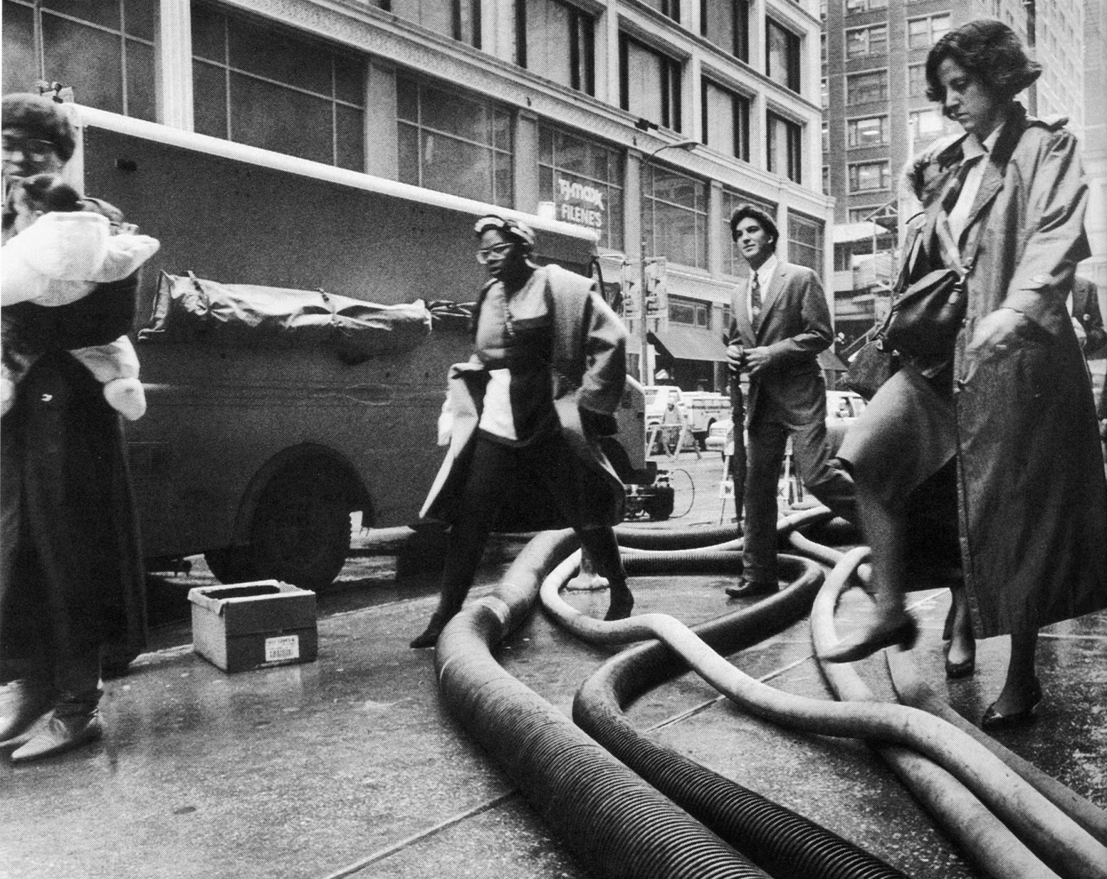 The Digital Research Library of Illinois History Journal™ The Chicago Flood of 1992.