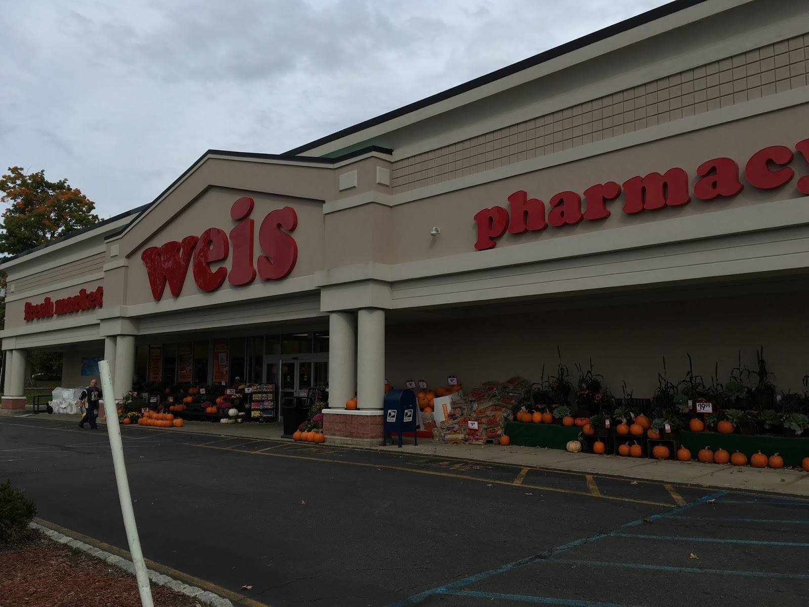 The Market Report Weis Market Flanders, NJ